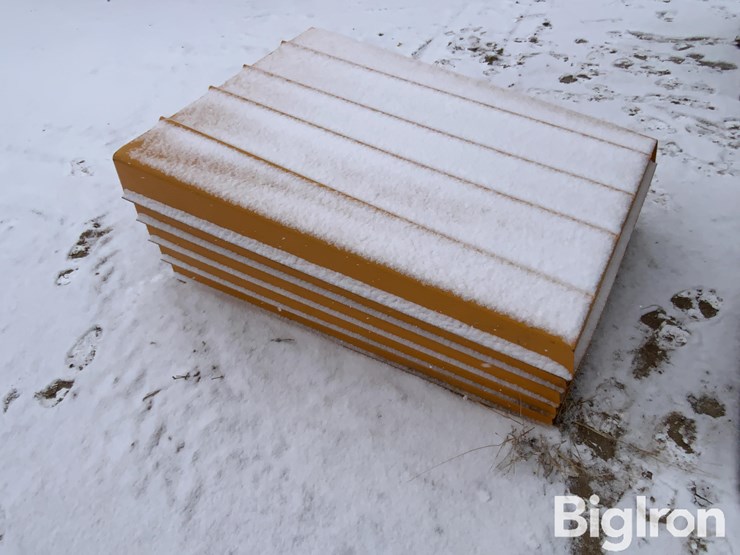 valmet-tractor-cab-&-hood-image-14