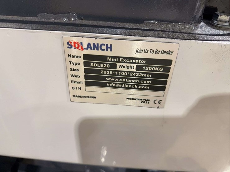 2025-sdlanch-sdle20-mini-excavator-image-14