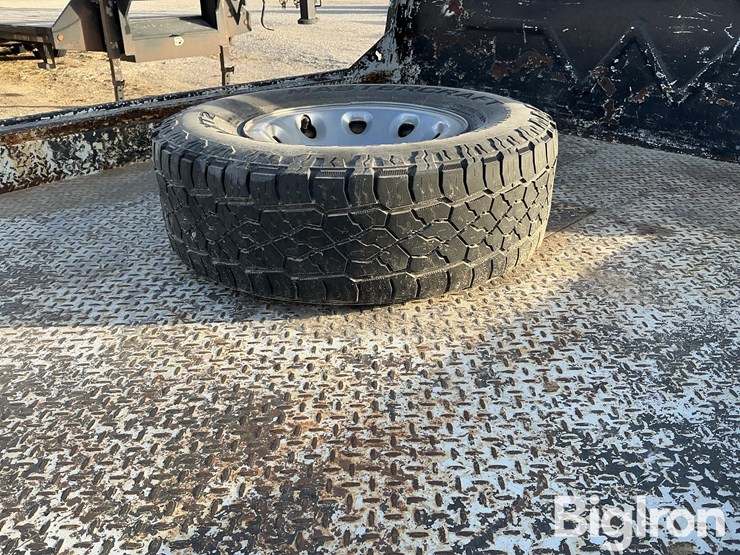 2001-ford-f350-image-16