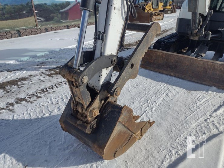 2012-bobcat-e45-image-17