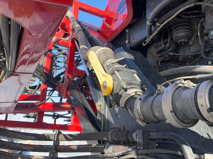 2017-4440-patriot-sprayer-image-46