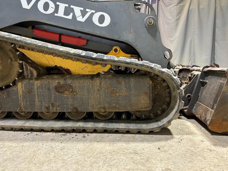 volvo-mct135c-image-14