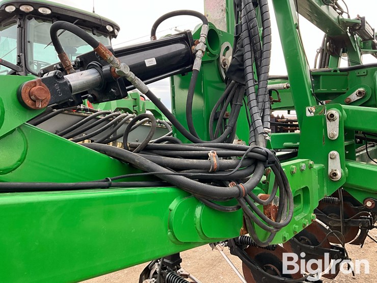 2019-unverferth-nutrimax-2600-image-9