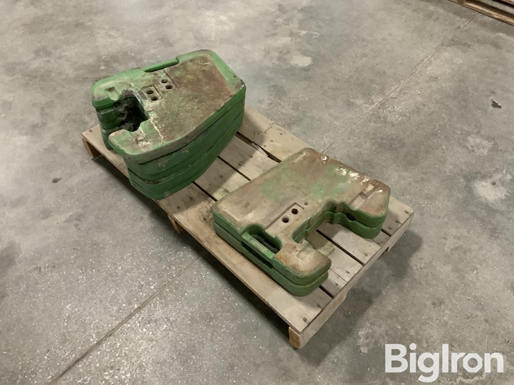 john-deere-100-image-5