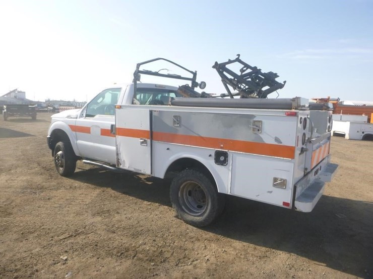 2014-ford-f350-image-4