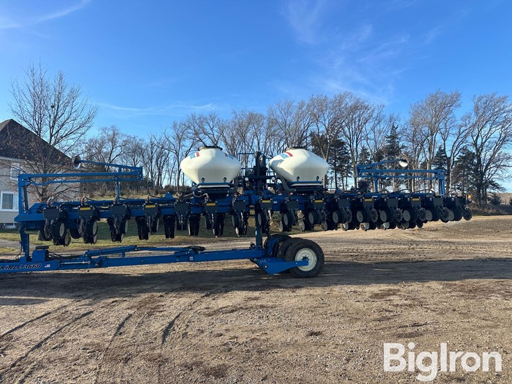 2017-kinze-3660-image-8