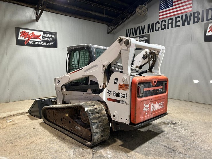 2015-bobcat-t870-image-2