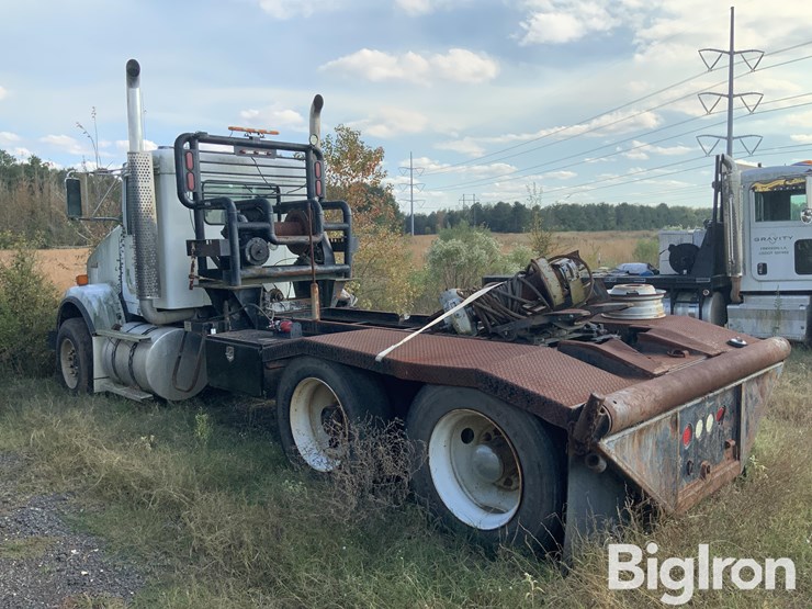 2012-kenworth-t800-image-3