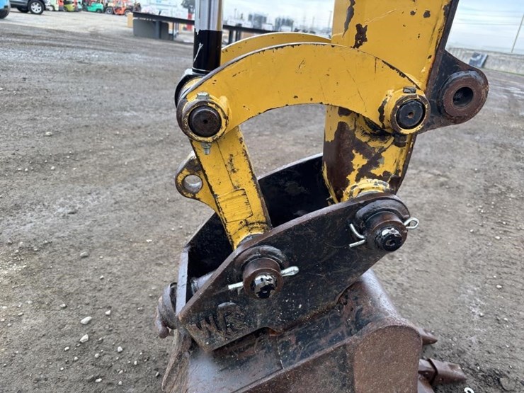 2018-caterpillar-303-image-15