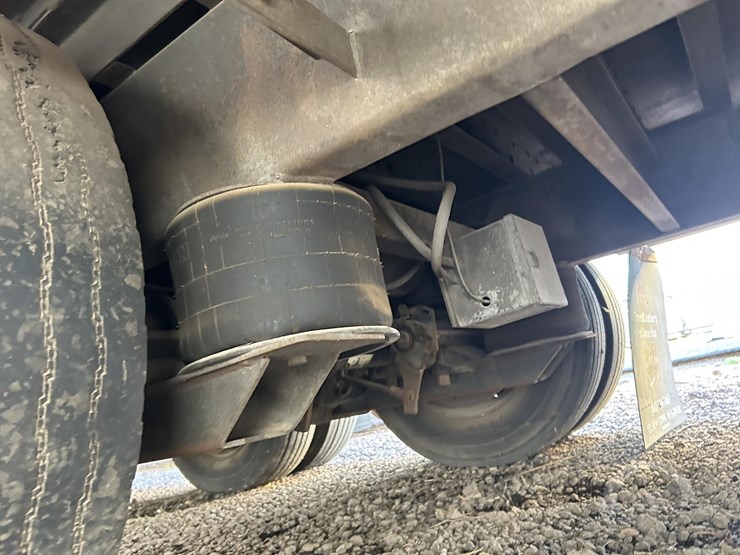 1994-kentucky-trailer-image-30