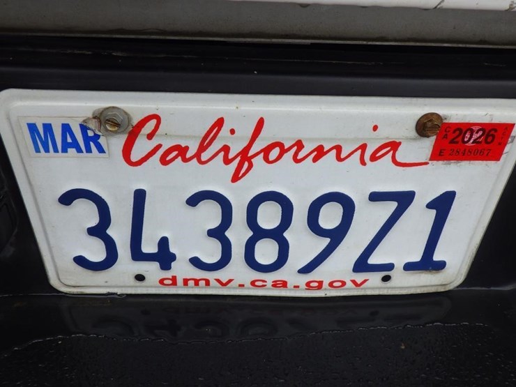 2016-ford-f150-image-15