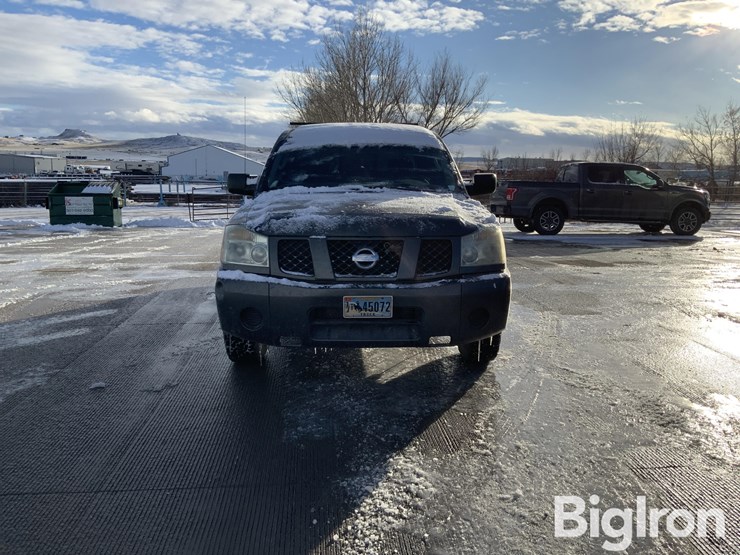 2004-nissan-titan-image-2