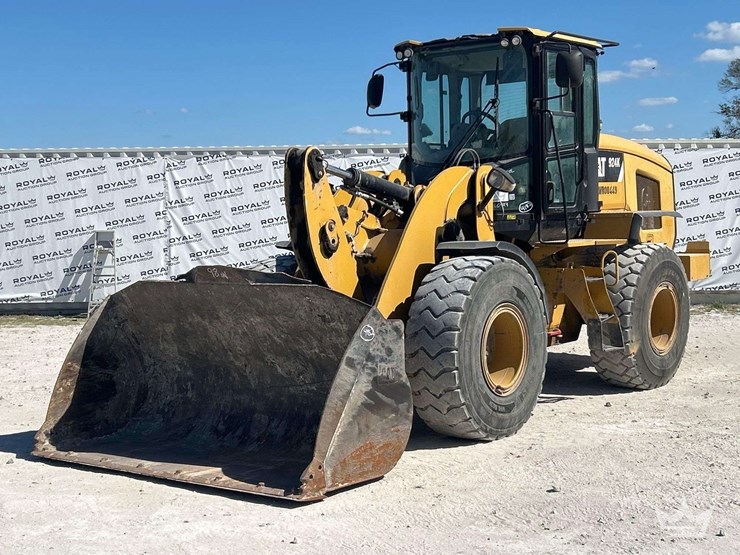 2012-caterpillar-924k-image-1