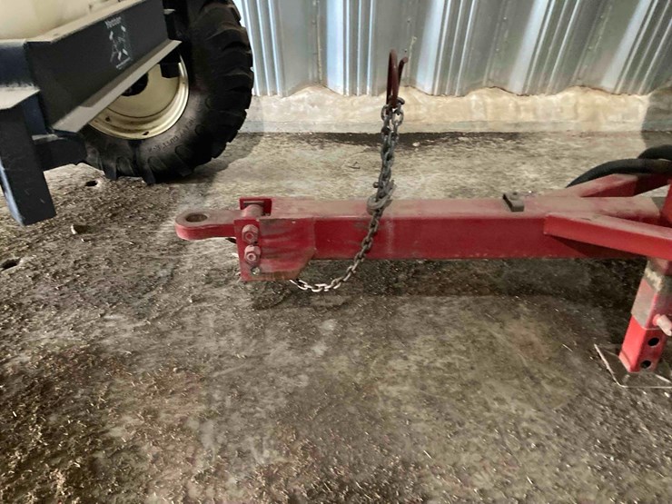 yetter-fertilizer-cart-image-4