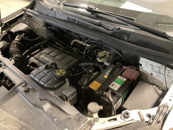 2016-buick-encore-image-11