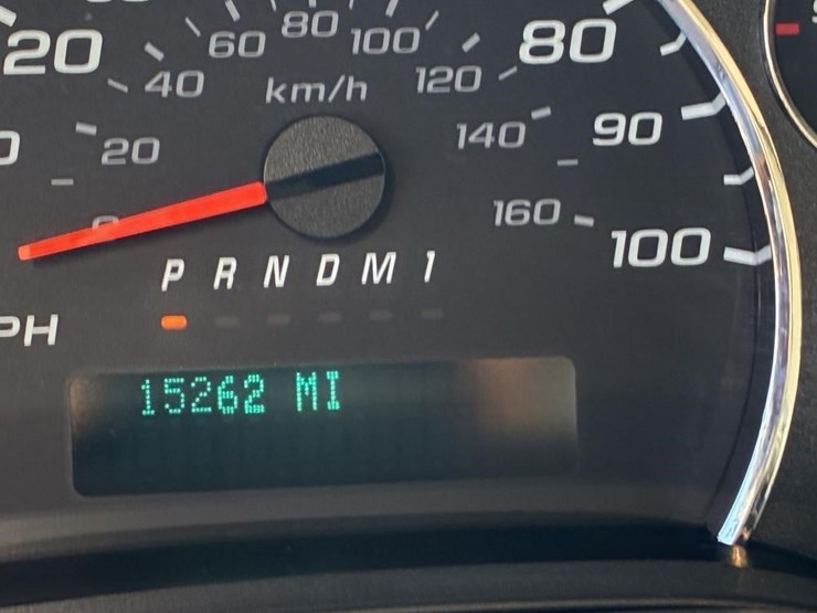 2023-gmc-3500-image-12