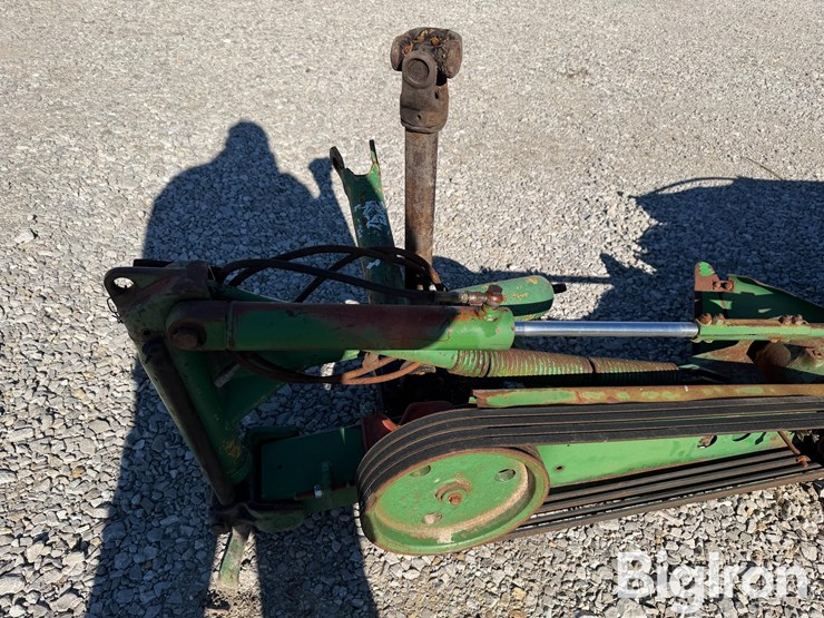 john-deere-270-image-10