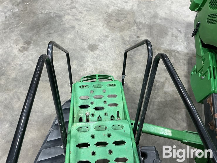 2002-john-deere-8520t-image-10