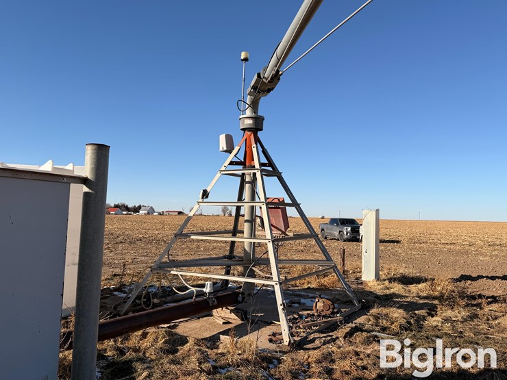 zimmatic-307-7-tower-center-pivot-image-10