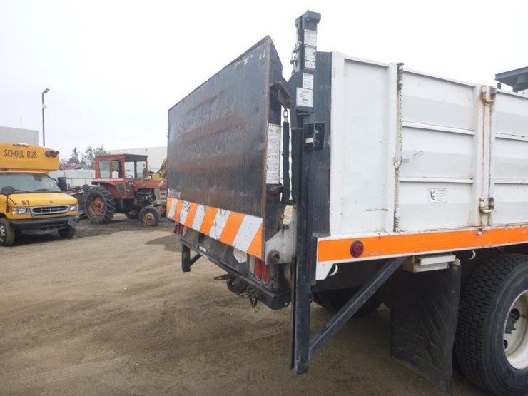 2010-international-durastar-4400-image-9