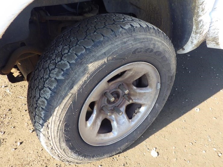 2005-dodge-ram-1500-image-13