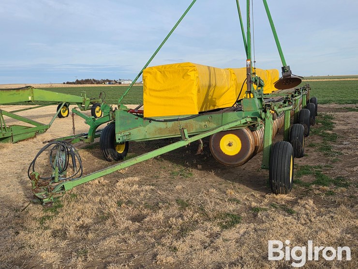 john-deere-9300-image-9