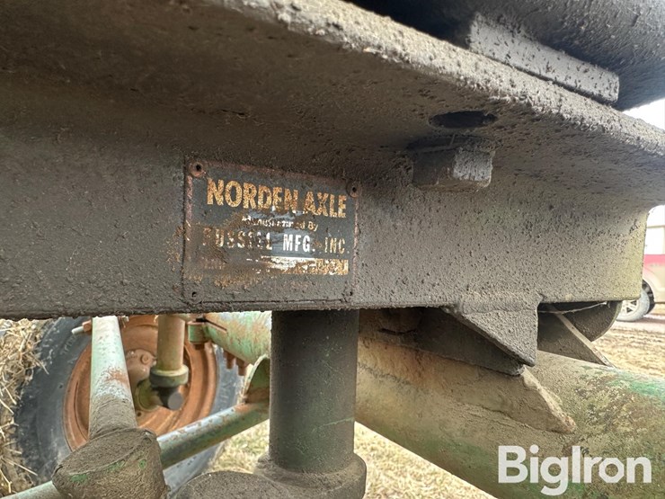 1955-john-deere-60-image-18