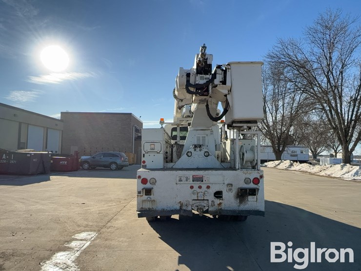 2005-international-7400-image-6