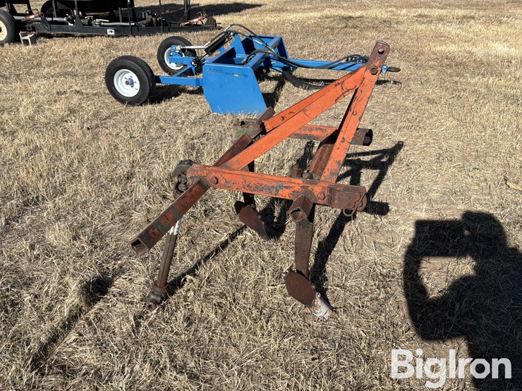 3-pt-2-bar-63"-cultivator-image-4