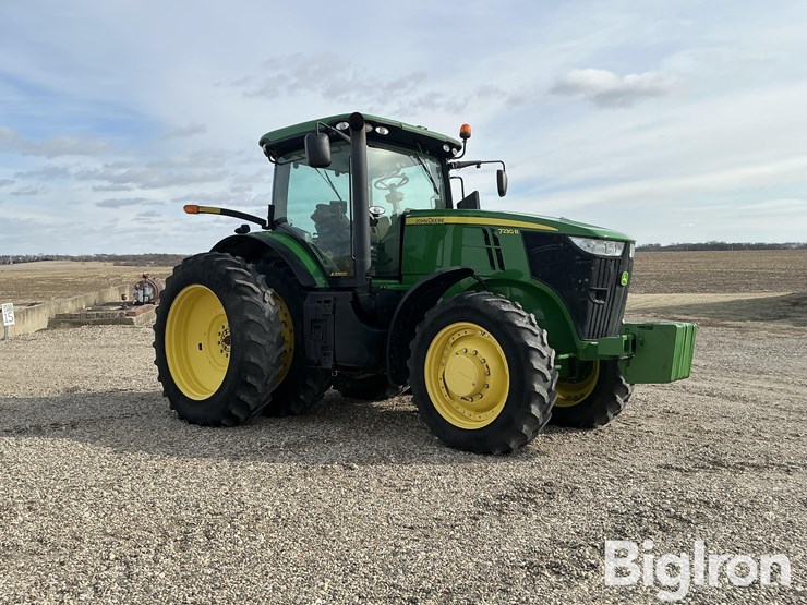 2011-john-deere-7230r-image-3