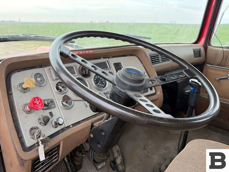 1993-ford-lts8000-image-54