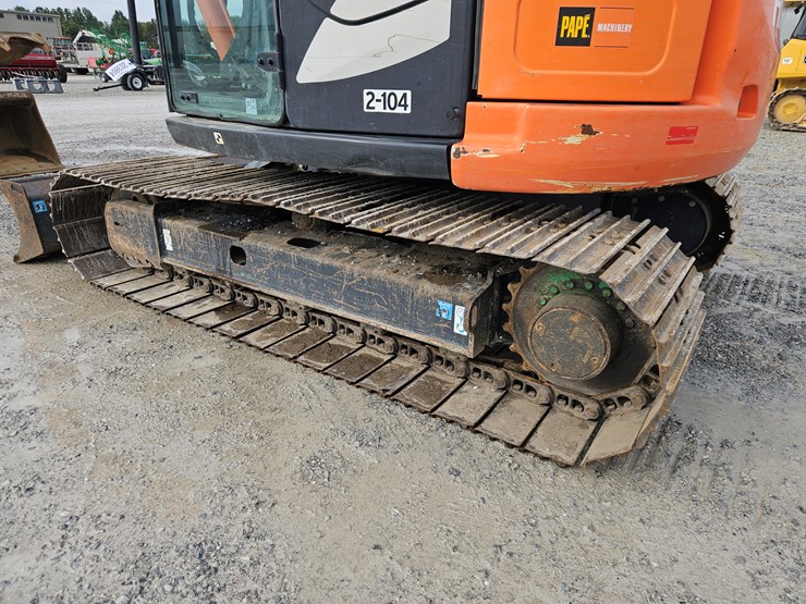 2018-hitachi-zx85usb-5-image-14