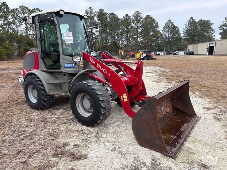 2016-takeuchi-tw65-image-2