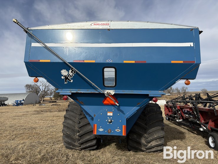 2009-kinze-1050-image-5