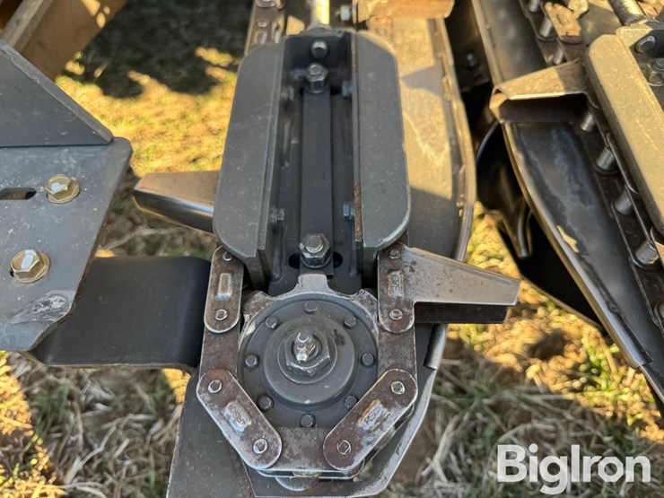 2012-agco-3000-image-20