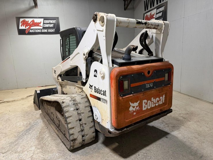 2016-bobcat-t870-image-31