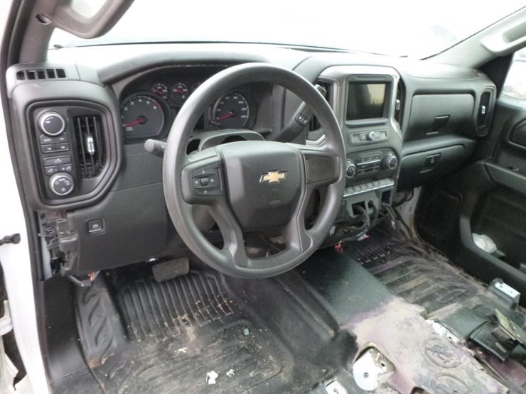 2019-chevrolet-silverado-1500-image-8