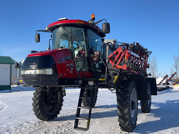 2017-4440-patriot-sprayer-image-1