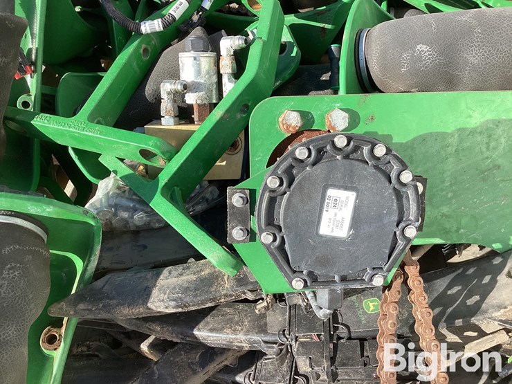 2012-john-deere-1775-image-15