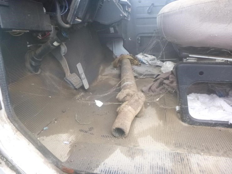 1997-international-4700-image-19