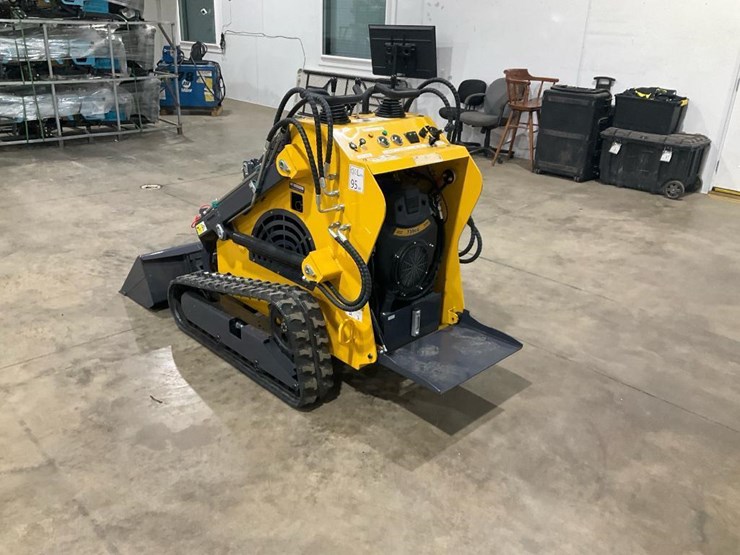 #1005-•-unused-landhero-ldh-t460-cem-mini-skid-steer-image-4