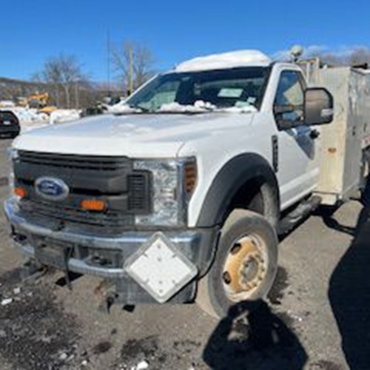 2018 FORD F450 XL