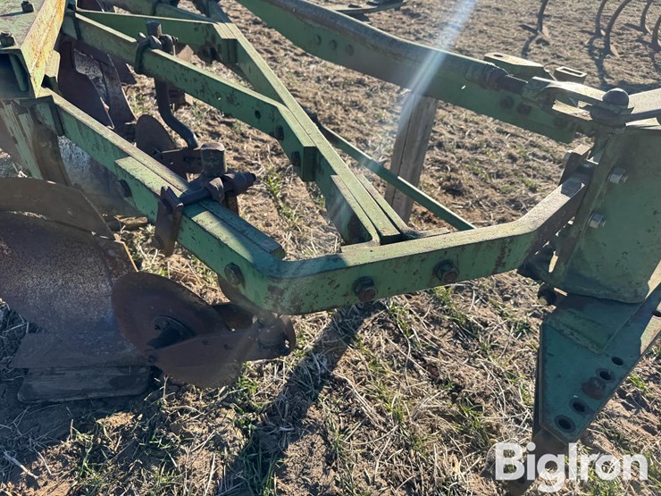 john-deere-5-image-11