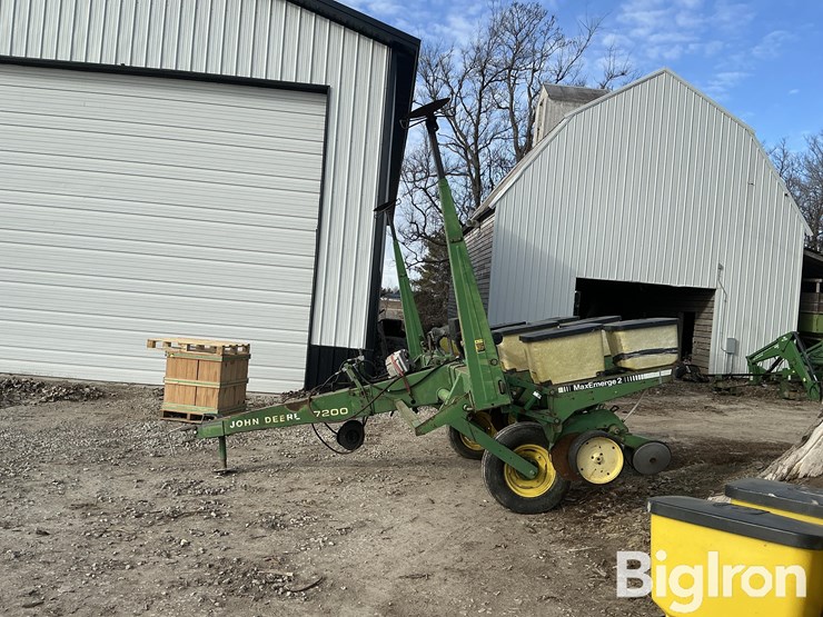 john-deere-7200-image-8