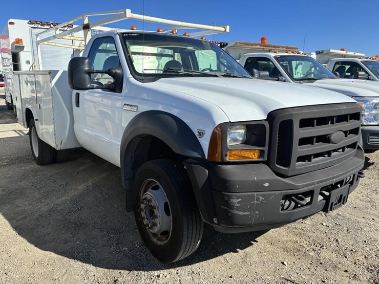 2006-ford-f450-image-2