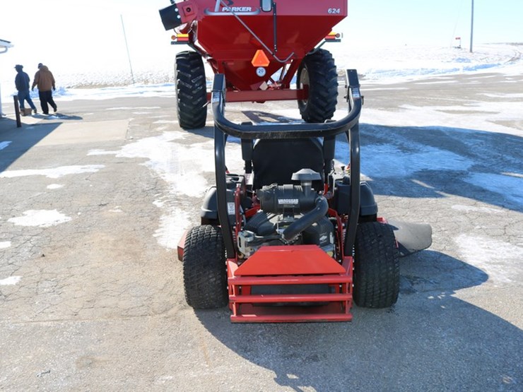 #4125-•-simplicity-cobalt-zero-turn-mower-image-3