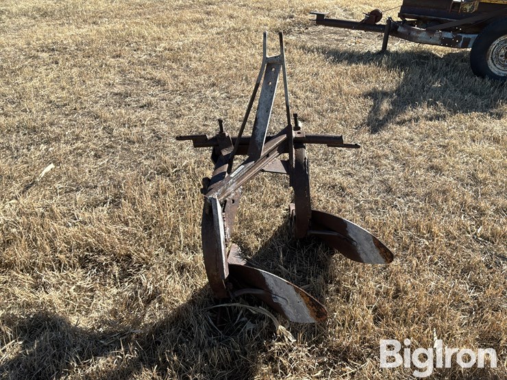 3-pt-2-bottom-plow-image-6