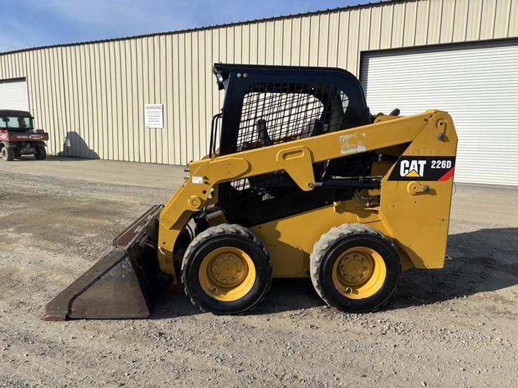 2018-caterpillar-226d-image-5