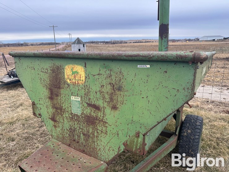 john-deere-68-image-9