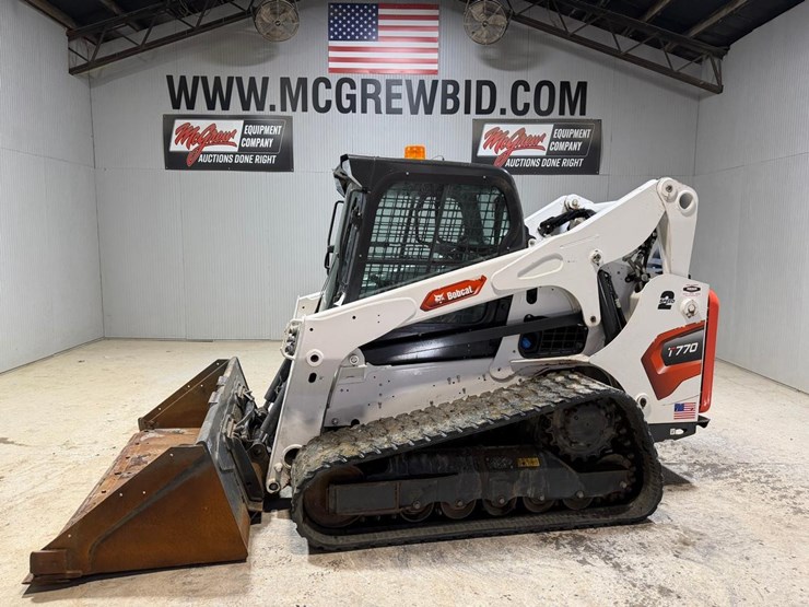 2023-bobcat-t770-image-1